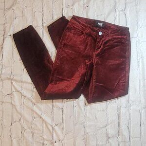 Paige Burgundy velvet skinny jeans #velvetjeans